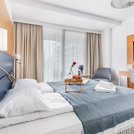 Seaside Park Private Apartment By Noclegi Renters Kolobrzeg Bagian luar foto