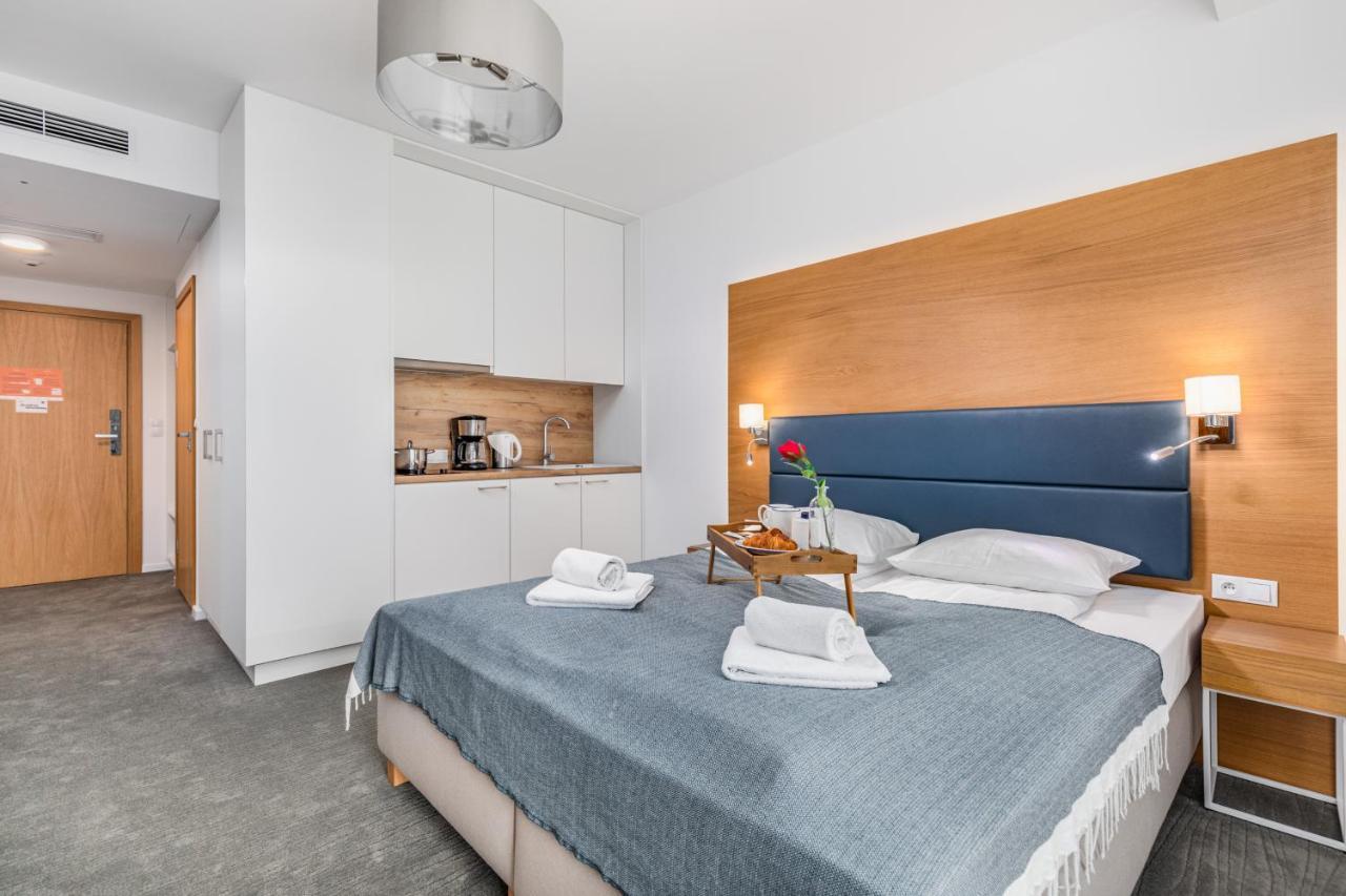 Seaside Park Private Apartment By Noclegi Renters Kolobrzeg Bagian luar foto